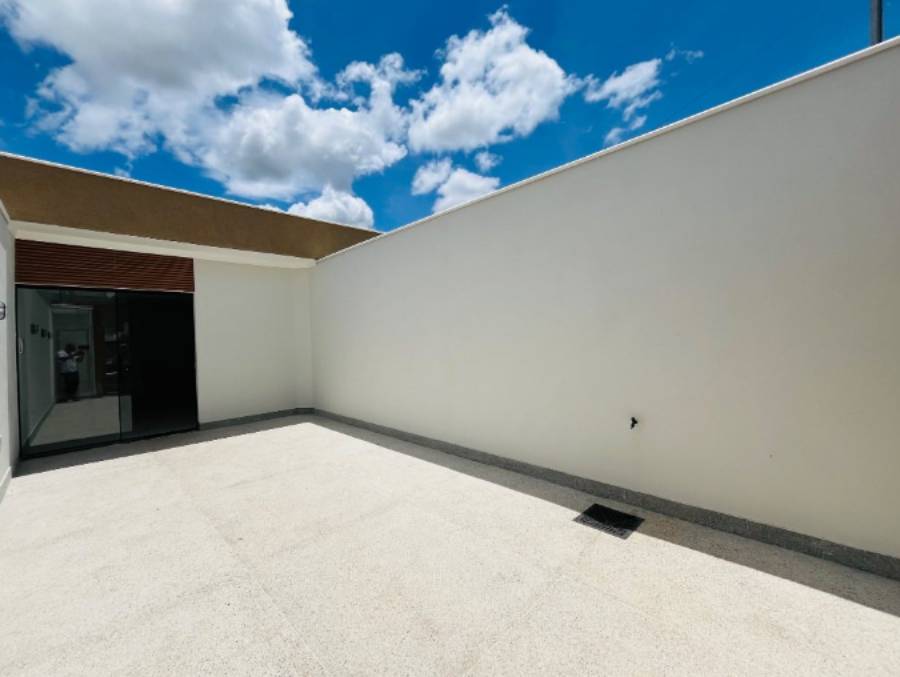 Casa à Venda – Bairro Jardins | Próximo à UNIVALE