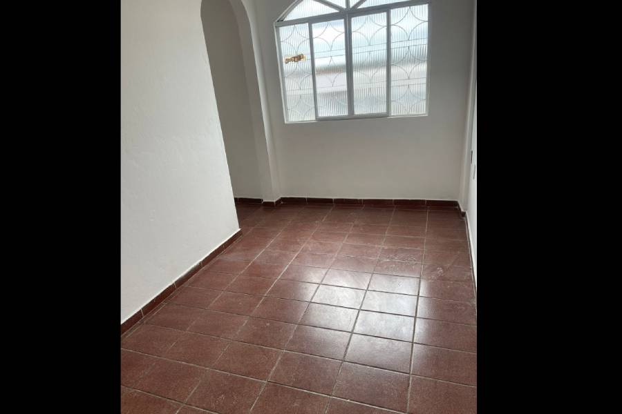 Kitnet para Alugar – Grã-Duquesa