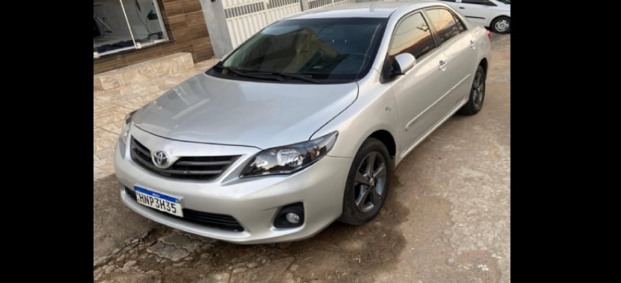 Toyota Corolla XEI – Automático – Luxo e Conforto