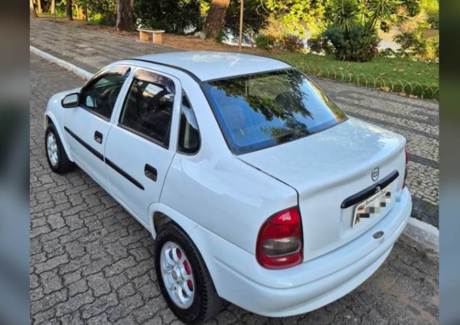 Corsa Classic 1.6 – 2003/2004 | Completo