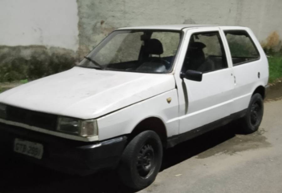 Fiat Uno – Barato pra Desocupar