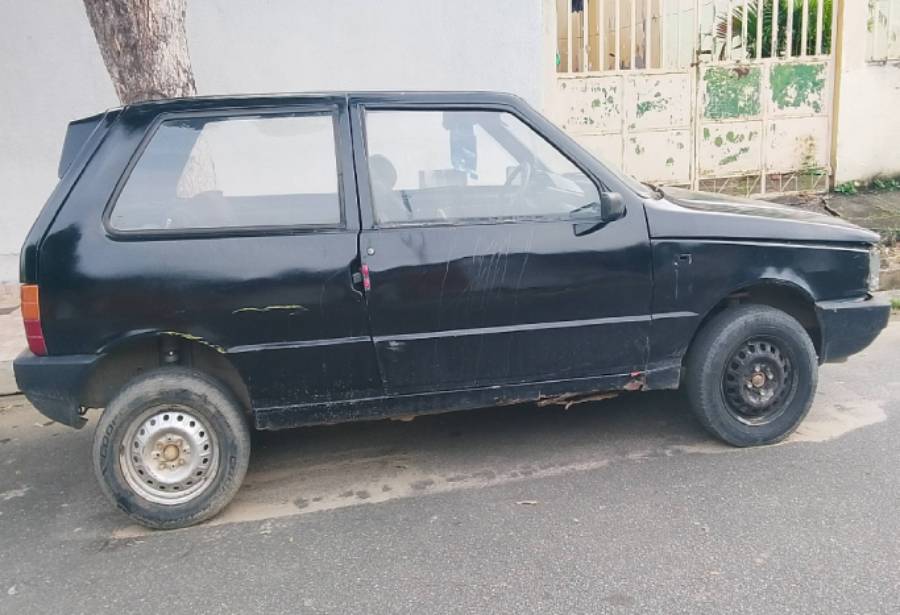 Fiat Uno – Barato pra Desocupar